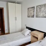 Piso Zona Hospital 7 Personas