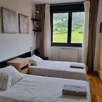 Piso Zona Hospital 7 Personas Apartmán *