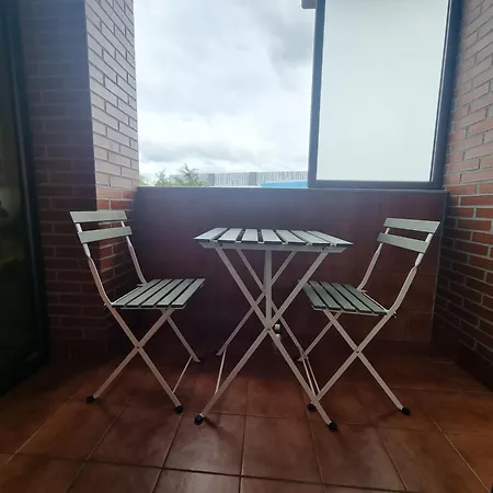 Apartmán Piso Zona Hospital 7 Personas