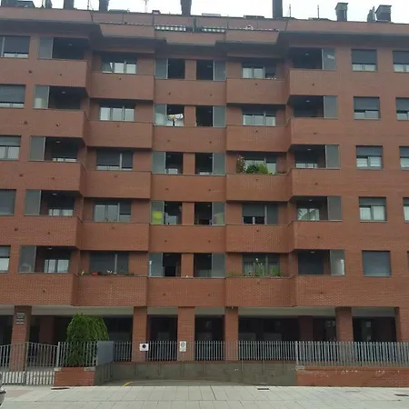 Apartmán Piso Zona Hospital 7 Personas